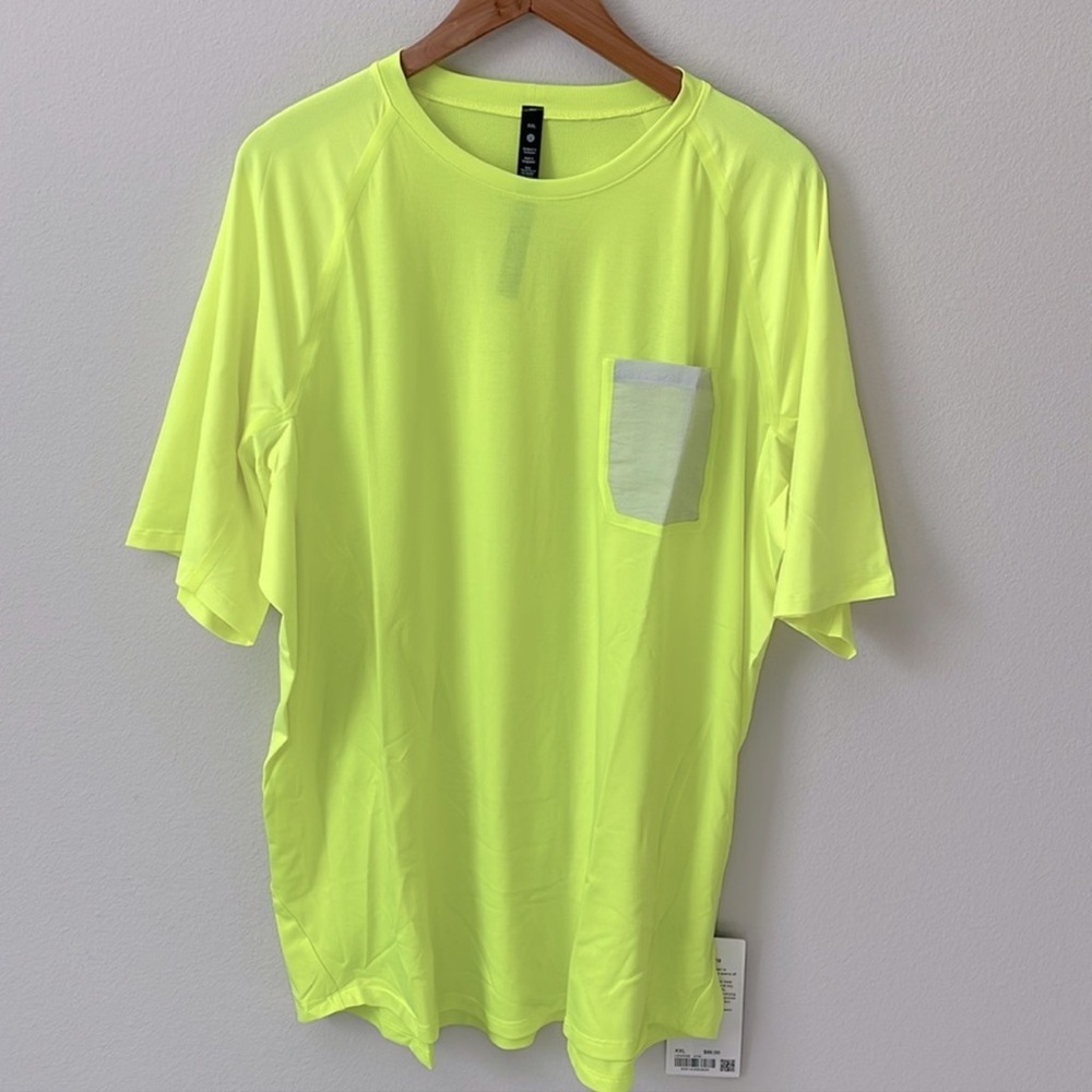 NWT Lululemon Ventilated Hiking Short Sleeve Shirt Highlight Yellow Size XXL